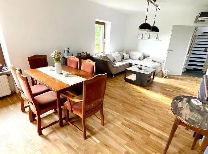 Freiblick 1 Bad Glbg Mit Garten Top1 شقة *